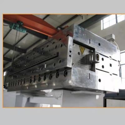 800 mm PVC WPC deurpaneel extrusievorm voor de vormvorm en 700.800.900 breed
