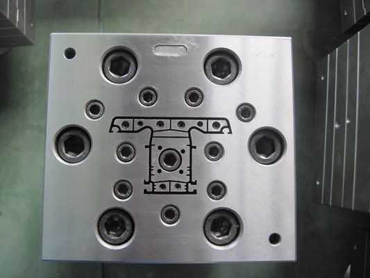 Zilveren UPVC-profielvorm met en elektroplatering Polijstoppervlaktebehandeling
