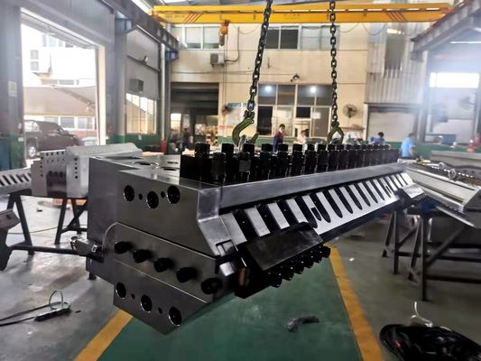 Duurzame 850 mm HDPE PP extrusieplaat die kop vorm voor aanpasbare behoeften