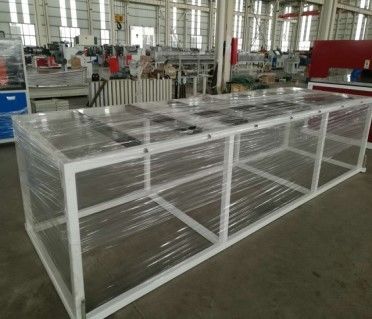 Extruderingsapparatuur voor WPC-deurpaneelproductielijn Niet toepasselijke schroef L/D-verhouding