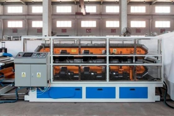 Productielijn voor PVC-daktegel-extrusie