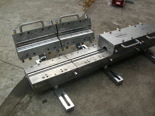 Op maat gemaakte Eko-profiel-extrusiemulp voor huishoudelijke producten van UPVC-deuren en -vensters
