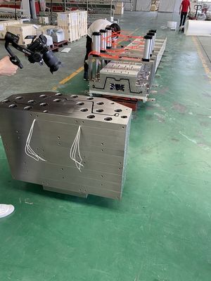 Hoogproductieve PVC Plastic Flood Protection Stopper Extrusion Tooling door Eko Mould