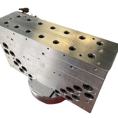 Co-extrusie Wallboard Asa Pc Pe Upvc Profiel Extrusie Die Mould Vormen in zilver PVC