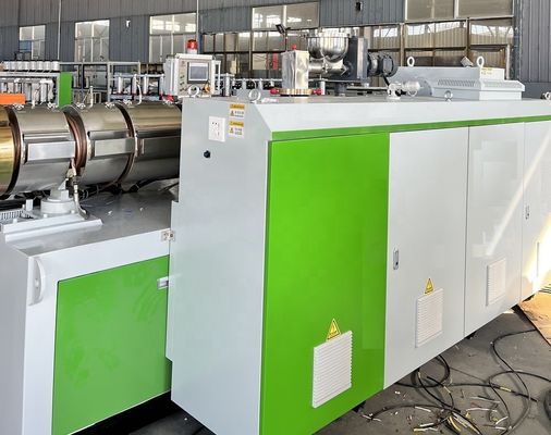 Buitendekken WPC Hout Plastic Composite Floor Extruder Maken Machine Aanpasbaar