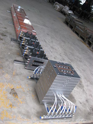 Hout-plastic composiet vloervloer extrudermachine met een capaciteit van 150-200 kg/uur