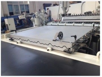Conische tweeschroef PVC glazen dakplaat extruderingsmachine met ABB Inverte