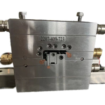Op maat gemaakte UPVC-frameprofiel Plastic Extrusion Mould voor de productie van huishoudelijke producten