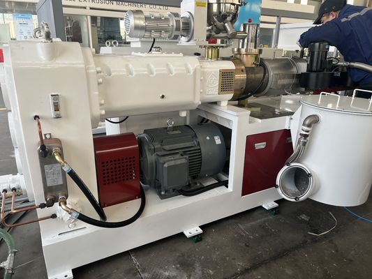 28 1 Schroef L/D-verhouding Co-extrusie 65/132 Extruder voor co-extrusie toepassingen
