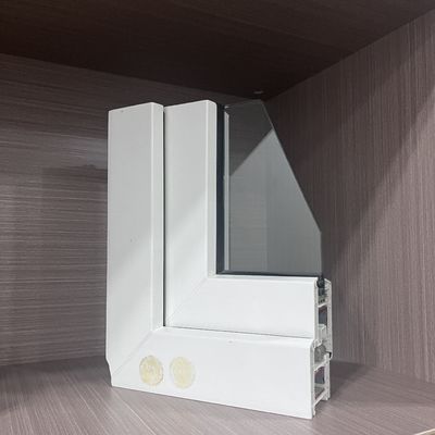 Persoonlijke grootte UPVC raam raam vorm extrusie lijn met elektroplatering polijsten