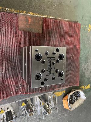 AutoCAD ontworpen Upvc frame tools voor vloervorming en wandpaneel plastic bekleding