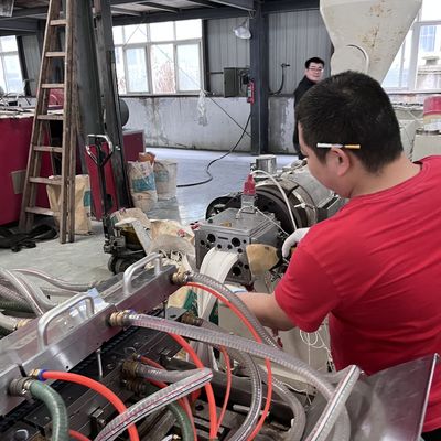 State-of-the-Art PVC-profiel-extrusie-machine voor huishoudelijke producten