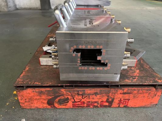 Huishoudelijk product Mould Extrusion Mould voor UPVC Window Door Profile Making Machine