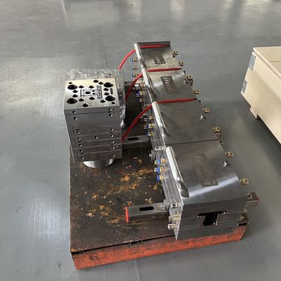AutoCAD Design Zilveren PVC-profielvorm voor venster- en deurextrusie in verschillende ontwerpen
