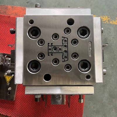 Productmateriaal UPVC-deurvorm extrusie PVC-profielvorm met betaalbare kosten