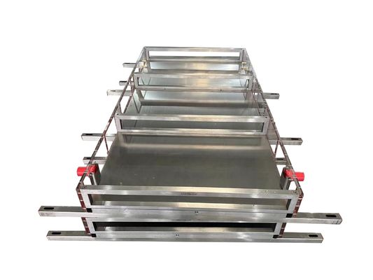 Plastic Mould voor PVC Plastic Profile Extrusion Productielijn van Skirting Baseboard