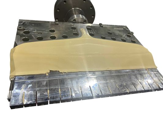 Plastic Mould voor PVC Plastic Profile Extrusion Productielijn van Skirting Baseboard