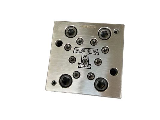 3CR17 Vormmateriaal Zilveren PVC-profiel extrusie voor venster- en deurtoebehoren