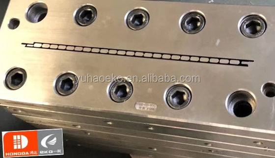 Zilveren Filippijnen gelamineerd De Pvc Para Paredes 2X4 Plafondpaneel Techo De Raso Pvc Cielo plastic vorm