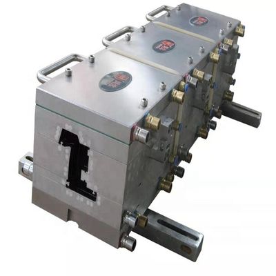 Op maat gemaakte PVC-profiel-extrusievorm met elektroplatering, poetsoppervlaktebehandeling