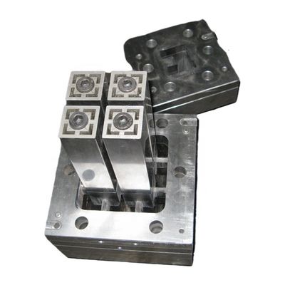 WPC PVC-buis WPC PE PP-profielen Extrusie Die Design Mould voor huishoudelijke producten
