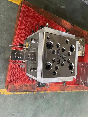 Persoonlijke grootte PVC-extrusieprofiel Venster glaskralen vorm en vorm voor miljoen frame