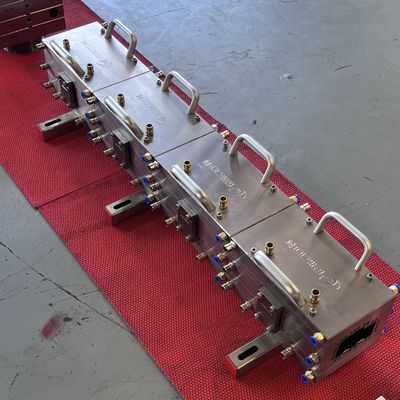 Professionele PVC-houten kunststofcomposito deurframe profiel extrusie gietgereedschappen
