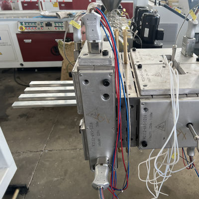 3CR17 Vormmateriaal PVC Plastic Extrusion voor WPE Decking AutoCAD Design Software