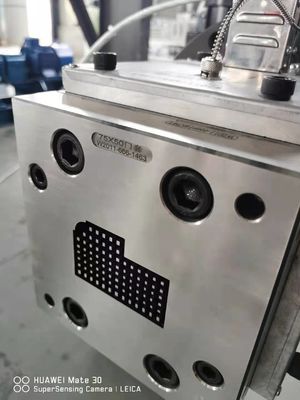 Geavanceerde elektroplatering polering extrusiemulp voor PVC-venster- en deurprofiel