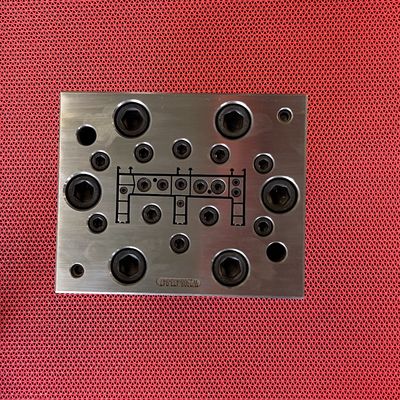 Op maat gemaakte AutoCAD ontworpen PVC extrusie die vorm gereedschap voor gegarandeerde prestaties