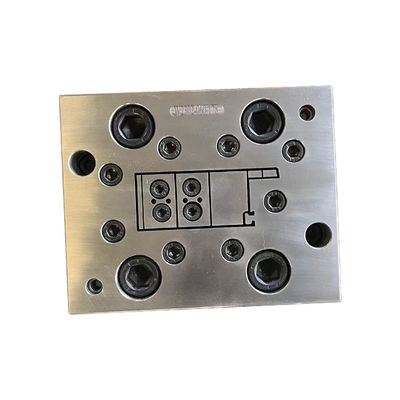 1 Holte PVC-extrusievorm voor maatgrootte en specificaties van het product