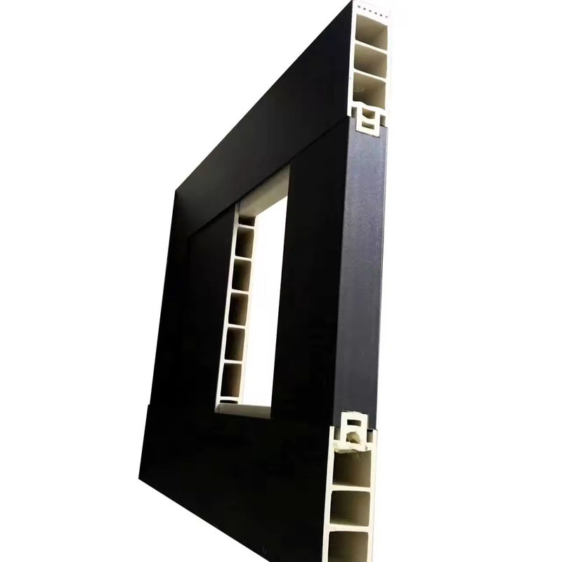 Zilveren PVC 1000mm WPC Hollow Door Panel Making Machine Productielijn met stijf PVC