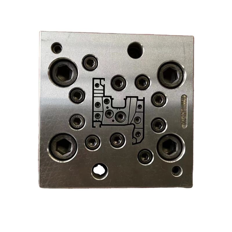 Precision PVC Extrusion Mould voor UPVC raam- en deurslijstprofiel in 1 holteontwerp