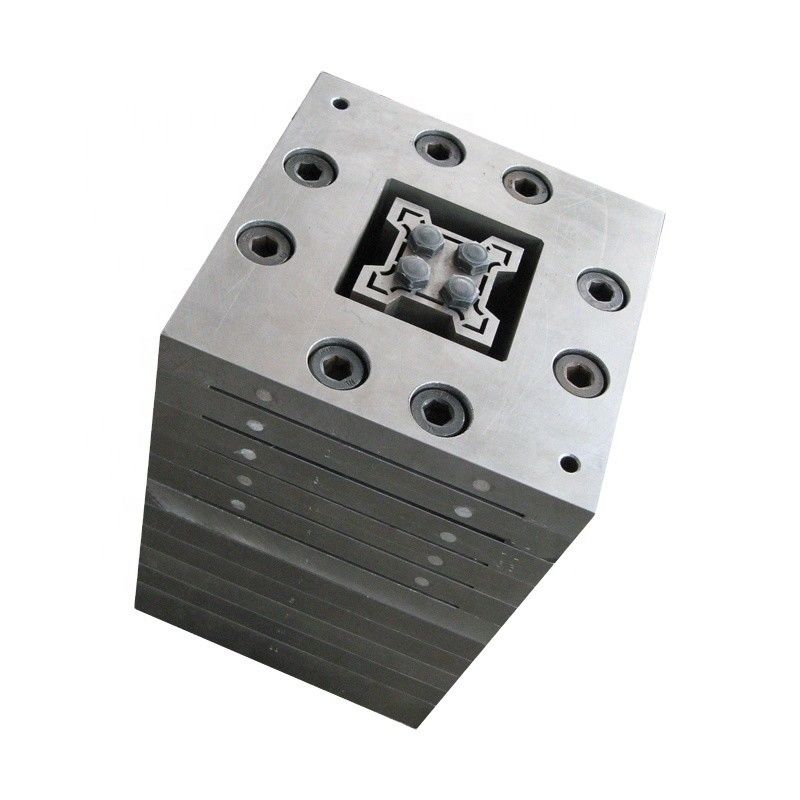 Zilveren WPC PVC-buis WPC PE PP-profielen Extrusie Die Design Mould met 3CR17 materiaal